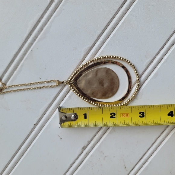 Vintage Gold Tone Oval Layered Pendant Necklace Size 22" - Picture 9 of 9